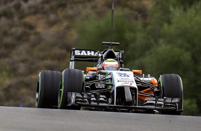 Force India Mercedes VJM07 2014.jpg