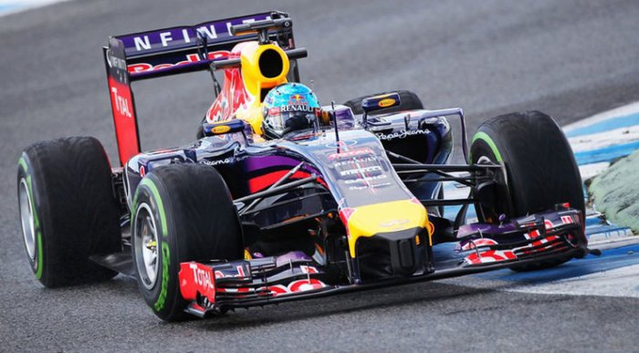 Red Bull Renault RB10 2014.jpg